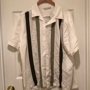 Men’s casual button down